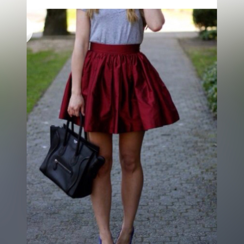 Party Skirts by Skot XS 100% Silk Red Mini